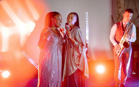 Sufi music event from Pune to Delhi featured a new singer who won audience's hearts with their songs.